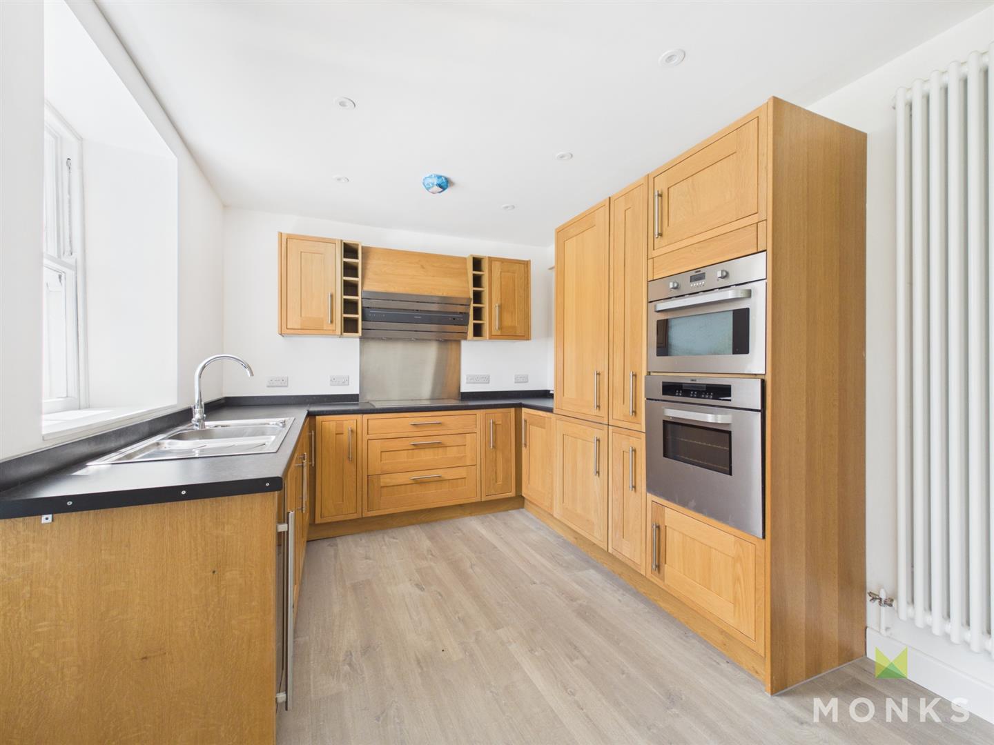 Pretoria House Kimberley Lane, Oswestry, SY11 3BB For Sale